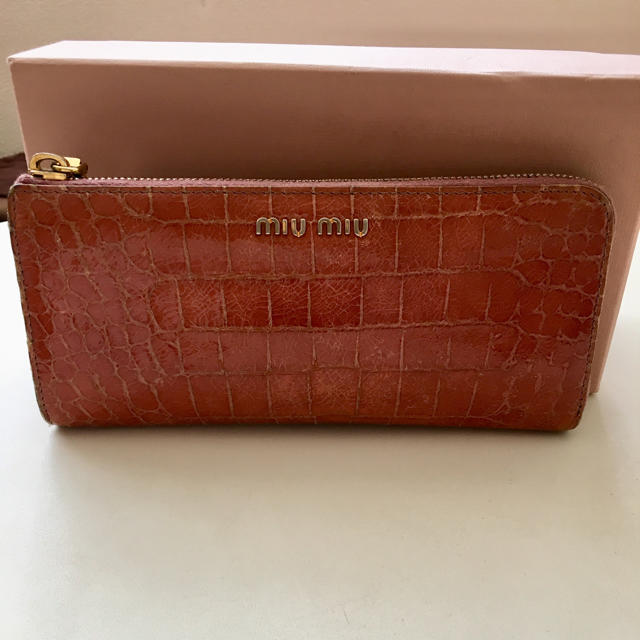 miumiu(ミュウミュウ)のMIU MIU  財布 レディースのファッション小物(財布)の商品写真