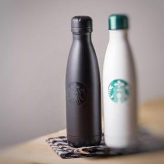 スターバックスコーヒー(Starbucks Coffee)の海外限定スタバ♡S'wellコラボ タンブラーボトル(黒サイレンロゴ)(タンブラー)