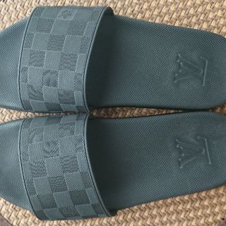 LOUIS VUITTON(ビーチサンダル)のフリマアイテム一覧 LOUIS VUITTON(ビーチサンダル)のフリマアイテム一覧