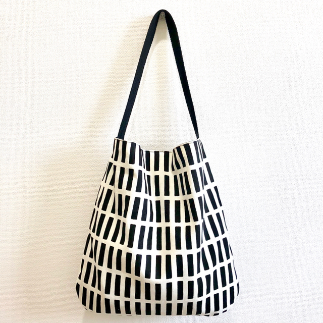 モノトーン  ワンマイルバッグ  ❤️ ハンドメイドのファッション小物(バッグ)の商品写真