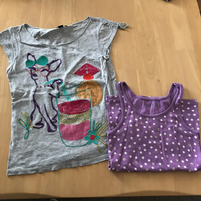 GAP Kids(ギャップキッズ)のGAP 2枚セット 女の子150&130 キッズ/ベビー/マタニティのキッズ服女の子用(90cm~)(Tシャツ/カットソー)の商品写真