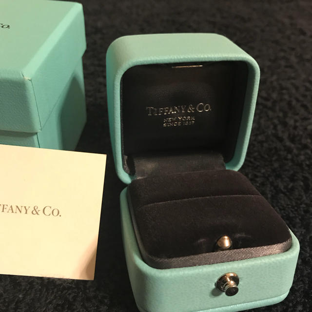 Tiffany & Co.(ティファニー)のティファニー リングケース レディースのアクセサリー(リング(指輪))の商品写真