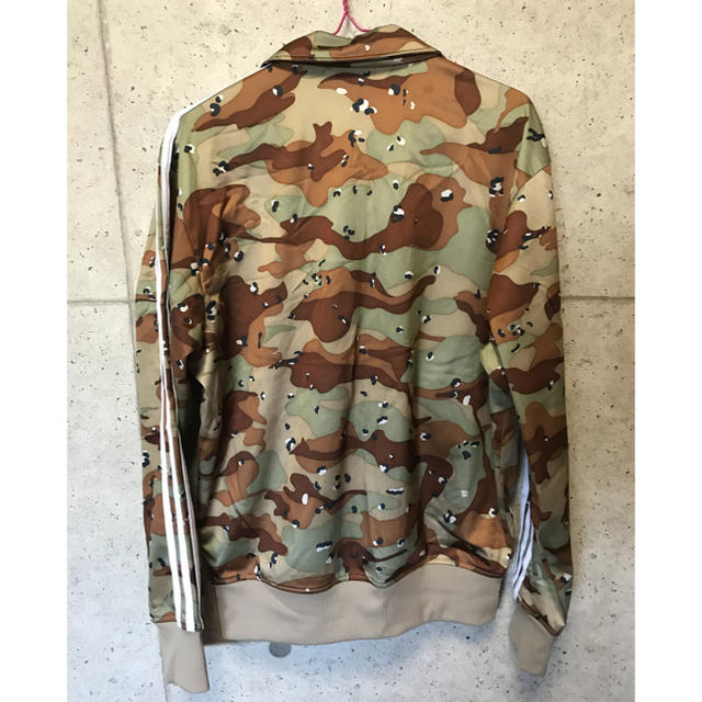 adidas(アディダス)のファースト初代モデル！ CAMOカモフラ迷彩柄 ジャージ セットアップ メンズのトップス(ジャージ)の商品写真