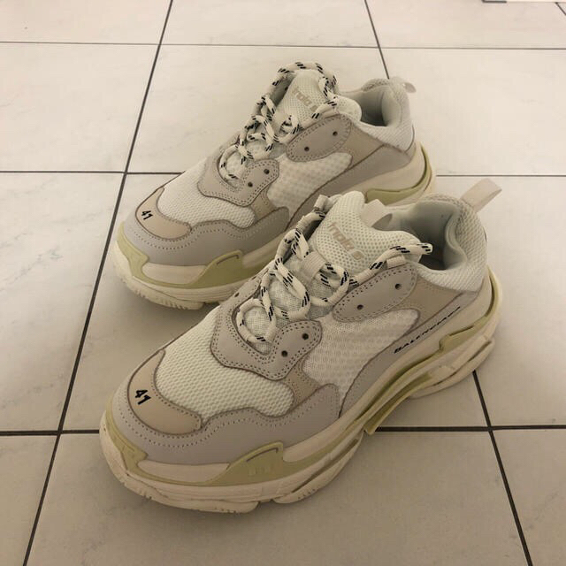 triple s イタリア製 40