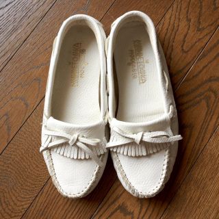 ミネトンカ(Minnetonka)のMINNETONKAドライビングモカシン(ローファー/革靴)