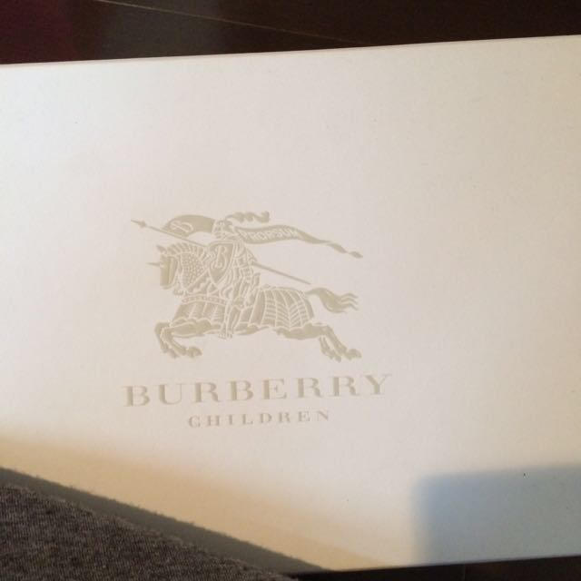 BURBERRY(バーバリー)のバ〜バリ〜シュ〜ズ キッズ/ベビー/マタニティのキッズ靴/シューズ(15cm~)(その他)の商品写真