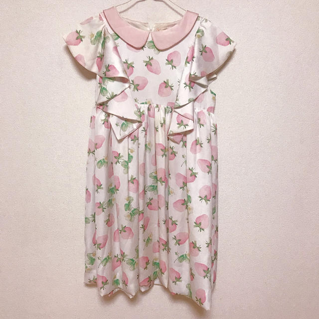 いちご柄 ♡ ふわふわワンピース RoseMarie seoir- いちご柄 ♡ ふわふわワンピース RoseMarie seoir-