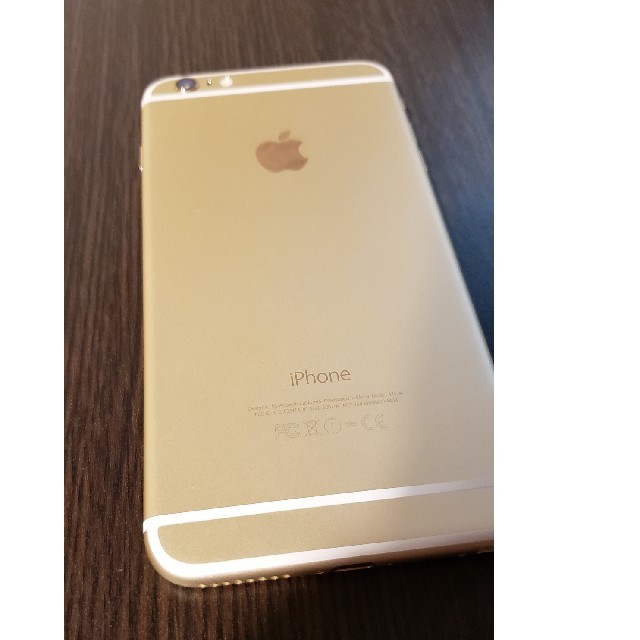 Apple(アップル)のiPhone6 plus Softbank　64GB ゴールド スマホ/家電/カメラのスマートフォン/携帯電話(スマートフォン本体)の商品写真