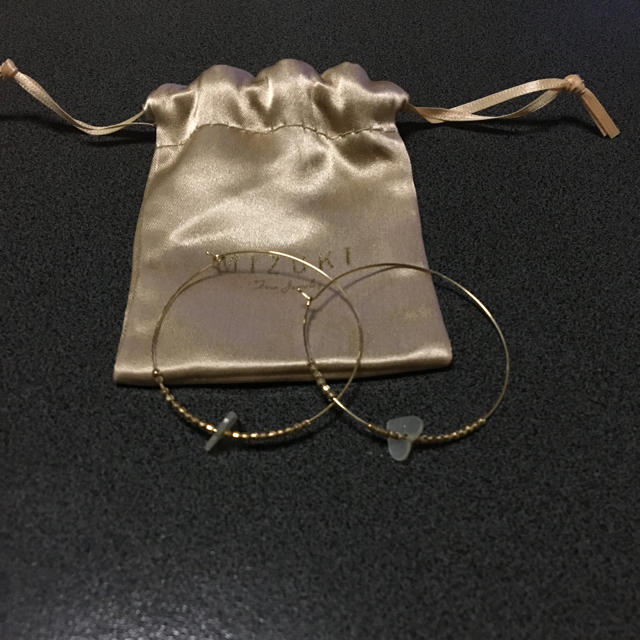 専用 mizuki フープピアス アクセサリー 専用 mizuki フープピアス アクセサリー