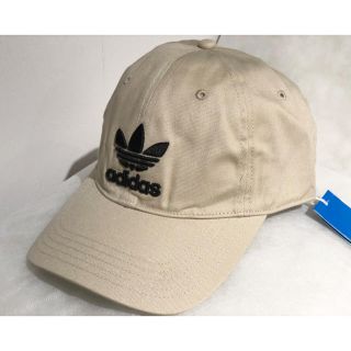 アディダス(adidas)の◆新品◆adidasキャップ (ベージュ)(キャップ)