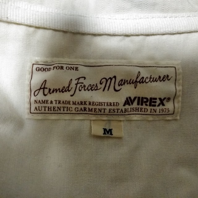 AVIREX(アヴィレックス)のAVIREX 半袖フーディシャツ メンズのジャケット/アウター(ミリタリージャケット)の商品写真