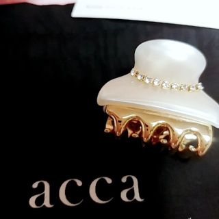 アッカ(acca)のacca アッカ　ヘアクリップ　ホワイトパールカラー、ラインストーン、スモール
(バレッタ/ヘアクリップ)