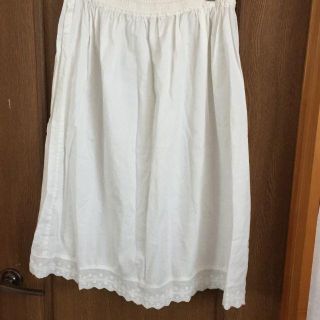 ショコラフィネローブ(chocol raffine robe)のchocol raffine robe レーススカート(ひざ丈スカート)