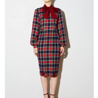 パメオポーズ(PAMEO POSE)の藤田ニコル着用 パメオポーズ Heart Bow Plaid Dres(ひざ丈ワンピース)