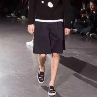 コムデギャルソンオムプリュス(COMME des GARCONS HOMME PLUS)のコムデギャルソンオムプリュス、ショートパンツ(ショートパンツ)