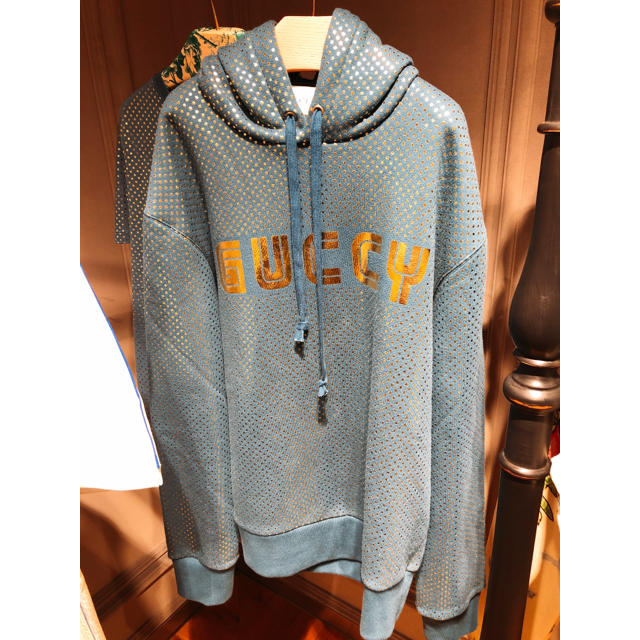 Gucci - GUCCI新宿限定パーカーtシャツバレンシアガグッチvetements