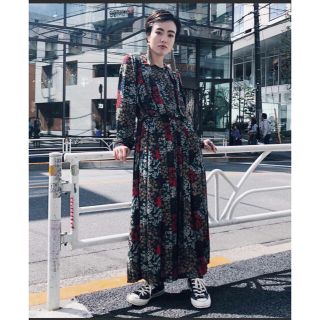 アメリヴィンテージ(Ameri VINTAGE)の【画像4枚目ご覧下さい】AMERI BOUQUET PLEATS DRESS(ロングワンピース/マキシワンピース)