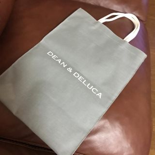 ディーンアンドデルーカ(DEAN & DELUCA)のDEAN&DELUCA バッグ グレイ 美品(トートバッグ)