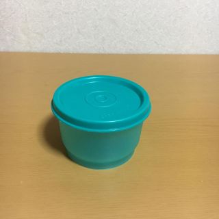 umakさん専用ページです。T(28)着払い◇タッパーウェア◇中古品◇ミニ(容器)