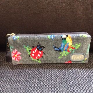 FEILER(ペンケース/筆箱)のフリマアイテム一覧 FEILER(ペンケース/筆箱)のフリマアイテム一覧