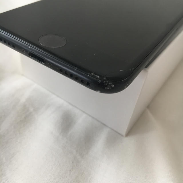 iPhone7 本体 SIMフリー 32gb black 残債無し! iPhone7 本体 SIMフリー 32gb black 残債無し!