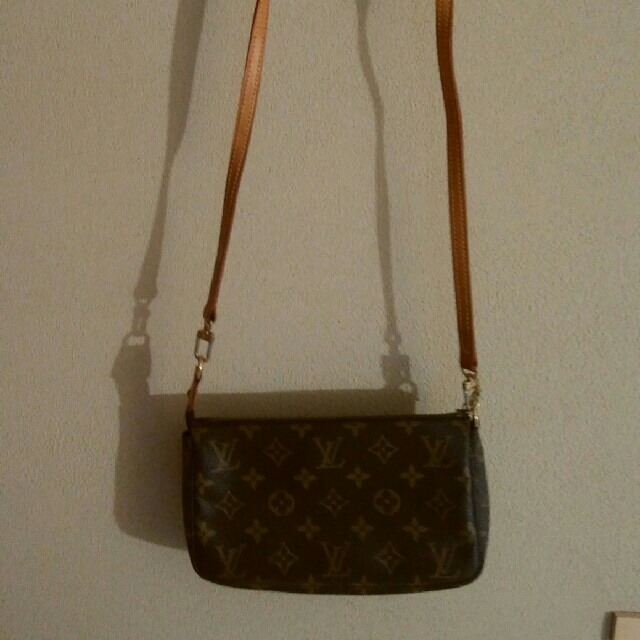 LOUIS VUITTON - LOUIS VUITTON ショルダーバッグの+