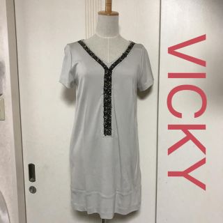 ビッキー(VICKY)の美品です‼️ VICKY  PREMIUM  チュニック  ワンピース  ２  (チュニック)