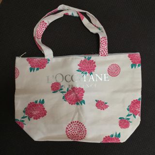 ロクシタン(L'OCCITANE)のIn Red ロクシタン 初夏の花咲くトート(トートバッグ)