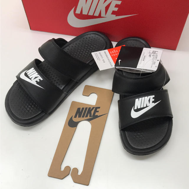 NIKE(ナイキ)のNIKE ベナッシ BENASSI duo サンダル デュオ 黒 新品未使用 メンズの靴/シューズ(サンダル)の商品写真