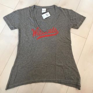 アバクロンビーアンドフィッチ(Abercrombie&Fitch)のアメリカ購入 アバクロ グレー VネックＴシャツ(Tシャツ(半袖/袖なし))