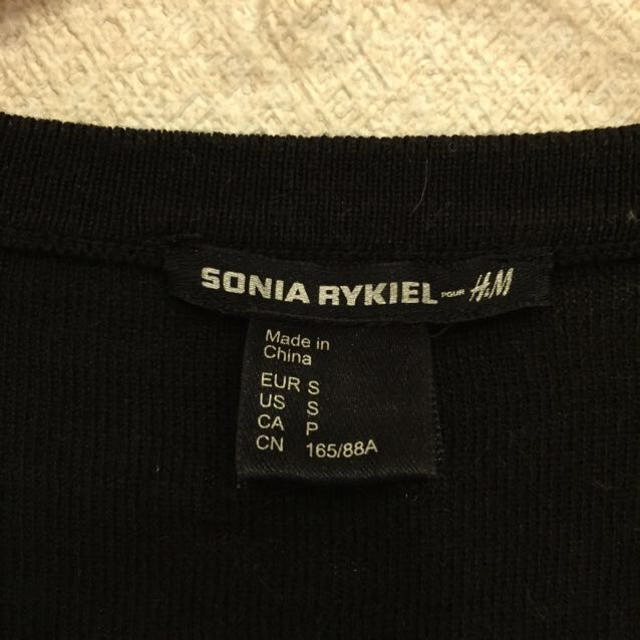 SONIA RYKIEL(ソニアリキエル)のSONIA RYKIEL 黒 ニット レディースのトップス(ニット/セーター)の商品写真