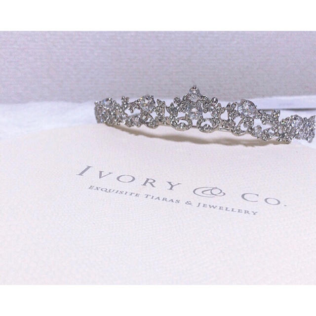のさ♡さま専用】ivory&co ティアラ clementine のさ♡さま専用】ivory&co ティアラ clementine
