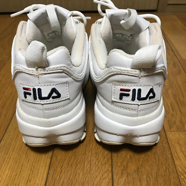 FILA(フィラ)のFILAダットスニーカー役26~26.5 メンズの靴/シューズ(スニーカー)の商品写真