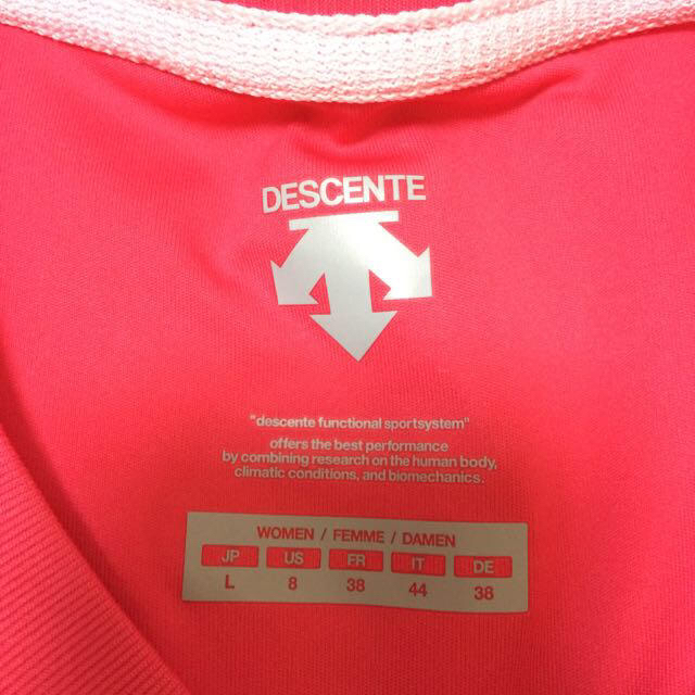 DESCENTE(デサント)のスポーツ用 Tシャツ レディースのトップス(Tシャツ(半袖/袖なし))の商品写真