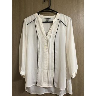 エイチアンドエイチ(H&H)のＨ＆Ｍ トップス(シャツ/ブラウス(半袖/袖なし))