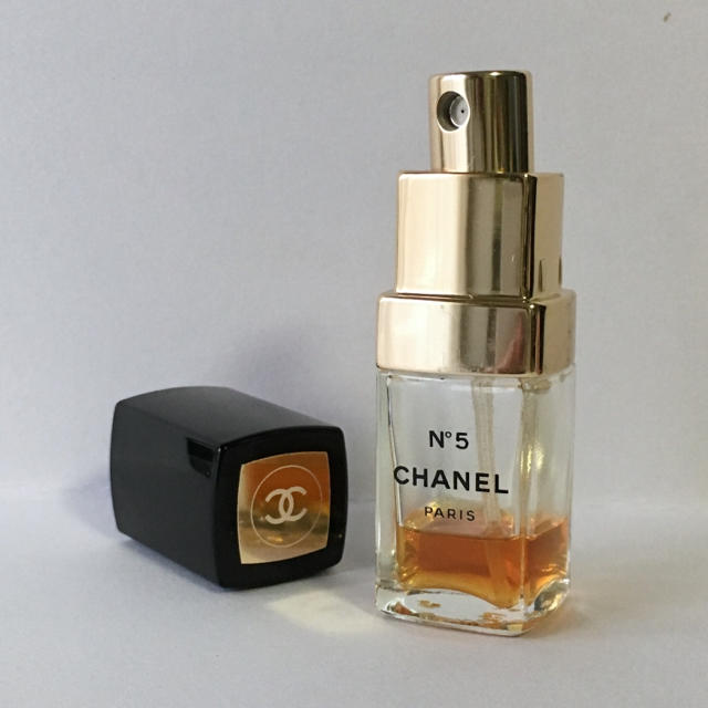 CHANEL - CHANEL No5 パルファムアトマイザーの通販 by C｜シャネルならラクマ