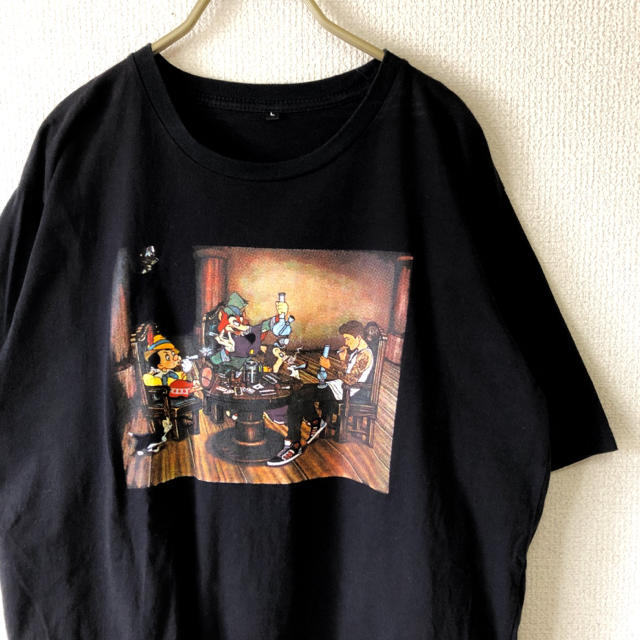 Disney(ディズニー)の【アメリカ購入】ブート ピノキオ TEE メンズ XL 古着 ジャスティン メンズのトップス(Tシャツ/カットソー(半袖/袖なし))の商品写真