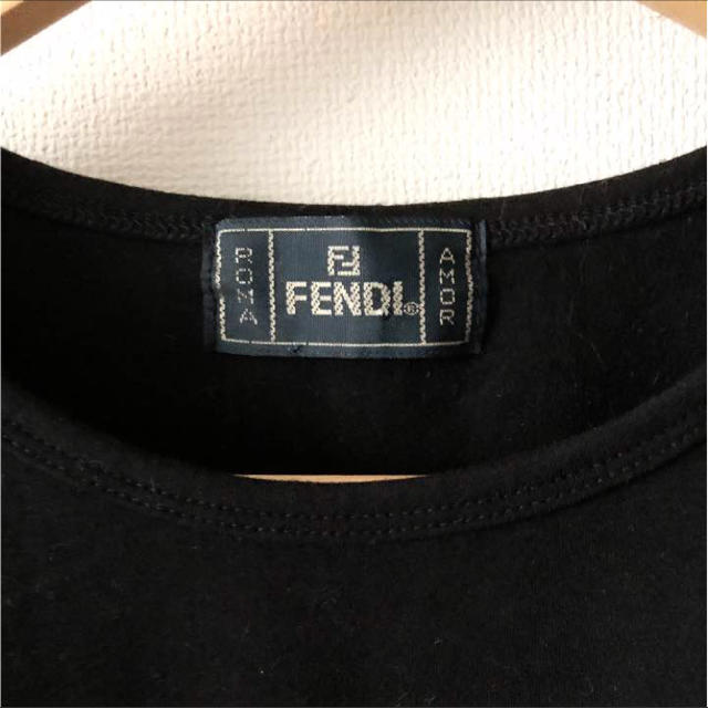 フェンディ  Tシャツ レディース  黒 半袖 FENDI ロゴ ロゴTシャツ 2