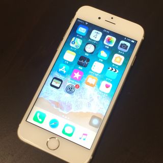 エーユー(au)のiPhone6s 64GB (au) ゴールド(スマートフォン本体)