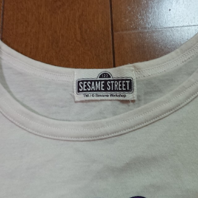 SESAME STREET(セサミストリート)の長袖Ｔシャツ   セサミストリート  Ｍサイズ キッズ/ベビー/マタニティのキッズ服女の子用(90cm~)(Tシャツ/カットソー)の商品写真