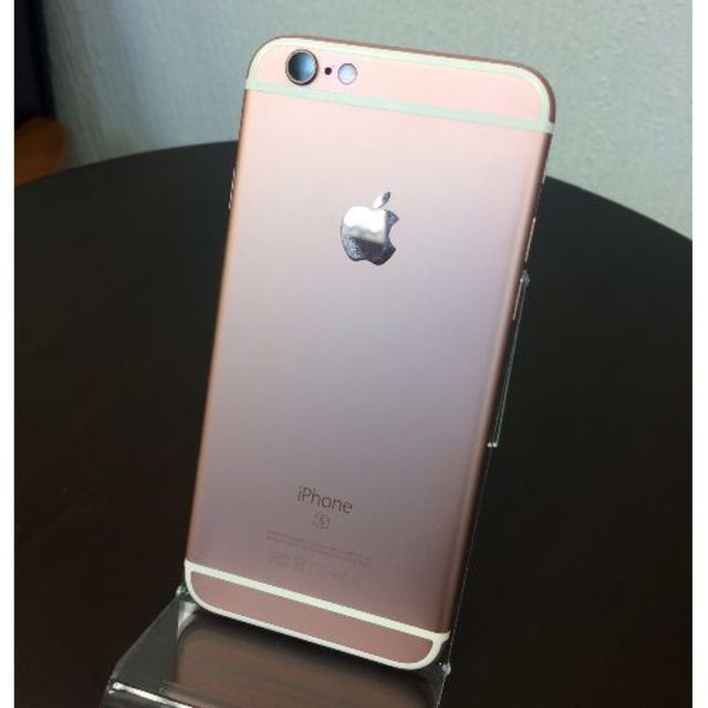 NTTdocomo(エヌティティドコモ)のiPhone6s 64GB (Docomo) ローズゴールド スマホ/家電/カメラのスマートフォン/携帯電話(スマートフォン本体)の商品写真