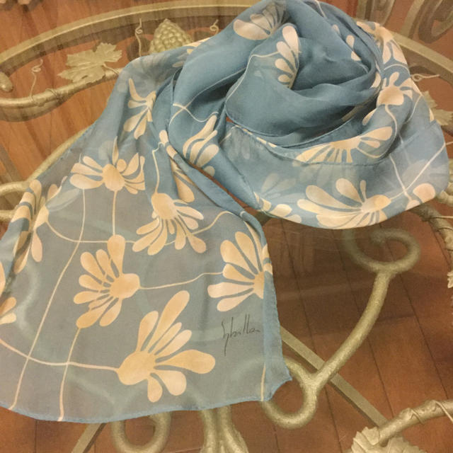 Sybilla(シビラ)のsybilla シルクロングスカーフ レディースのファッション小物(バンダナ/スカーフ)の商品写真