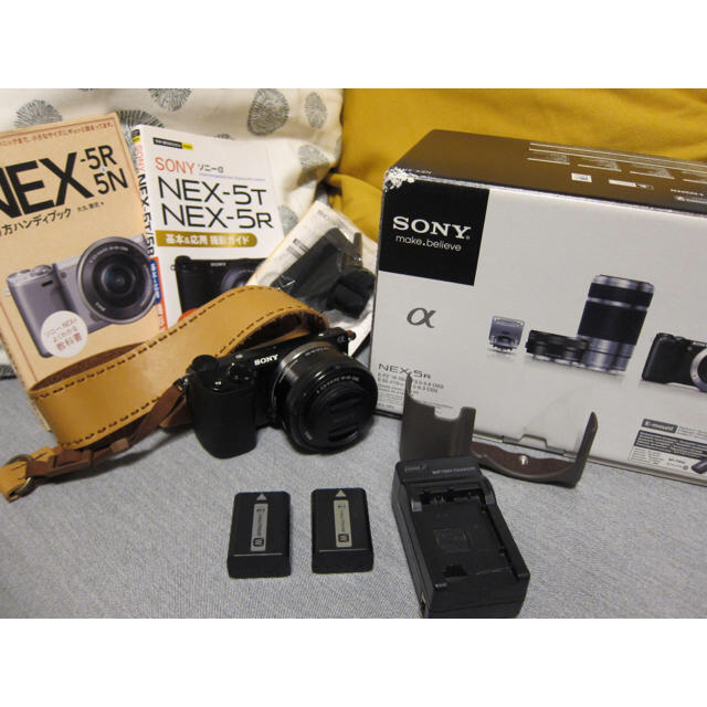 NEX-5R ミラーレス一眼 ソニー おまけ多数 カメラバッグ追加-