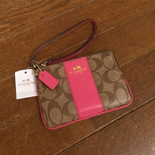 コーチ(COACH)の新品未使用 COACH コーチ リストレット シグネチャー ピンク(ポーチ)