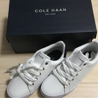 Cole Haan 新品 Cole Haan スニーカー 24cm ホワイトの通販 By Mama S Shop コールハーンならラクマ