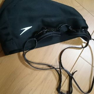 スピード(SPEEDO)のスイムキャップとゴーグル(水着)