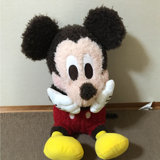ミッキーマウス(ミッキーマウス)のミッキーマウス メガジャンボ 赤いほっぺのふんわり照れポーズぬいぐるみ(ぬいぐるみ)