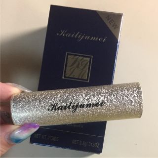 カイリーコスメティックス(Kylie Cosmetics)のKailijumei 新品未使用 フラワーリップ(口紅)