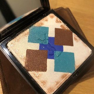 イヴサンローランボーテ(Yves Saint Laurent Beaute)の【新品】イヴ・サンローラン パレット モレスク フォーアイズ (アイシャドウ)