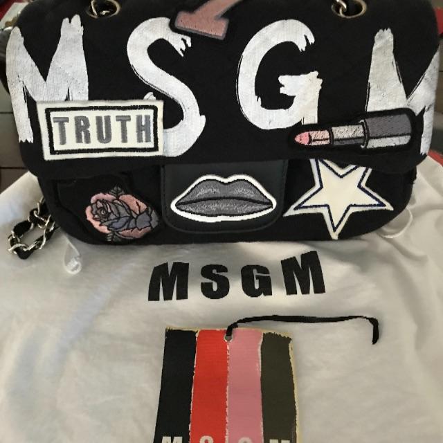 ‼️週末だけ値下げ‼️レア msgm ペイントロゴ チェーンショルダー ☆